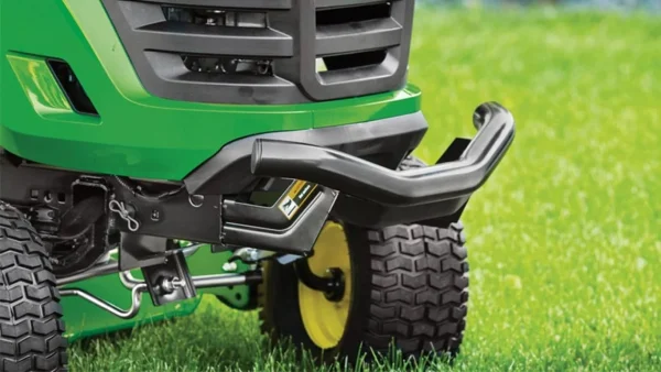 John Deere S130 Riding Lawn Mowers. - Image 4