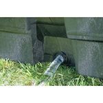 Rubbermaid 150 gal. Structural Foam Stock Tank - Image 2